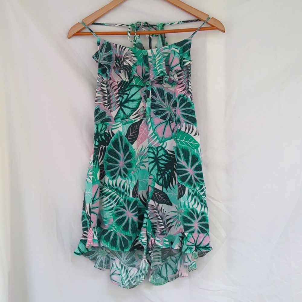 Tropical vacation palm leaf button front Charlotte Russe size small mini romper